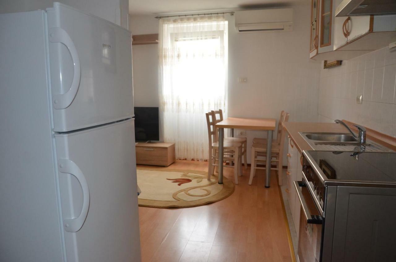Apartments Park Πιράν Εξωτερικό φωτογραφία