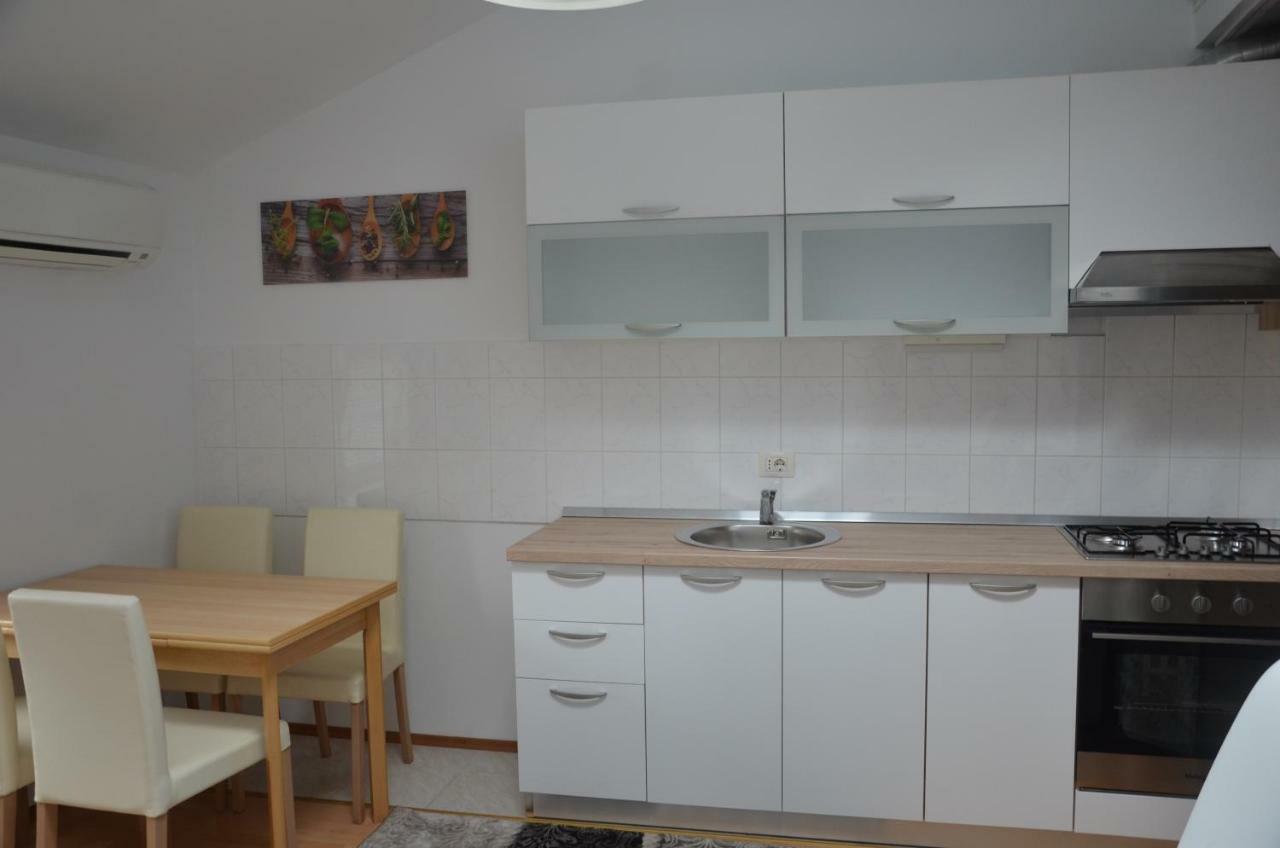 Apartments Park Πιράν Εξωτερικό φωτογραφία